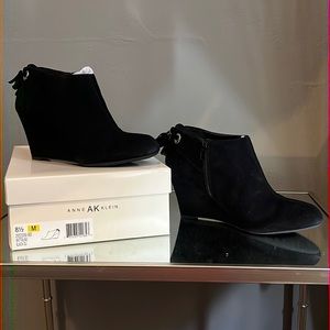 Anne Klein Black suede ankle wedge booties